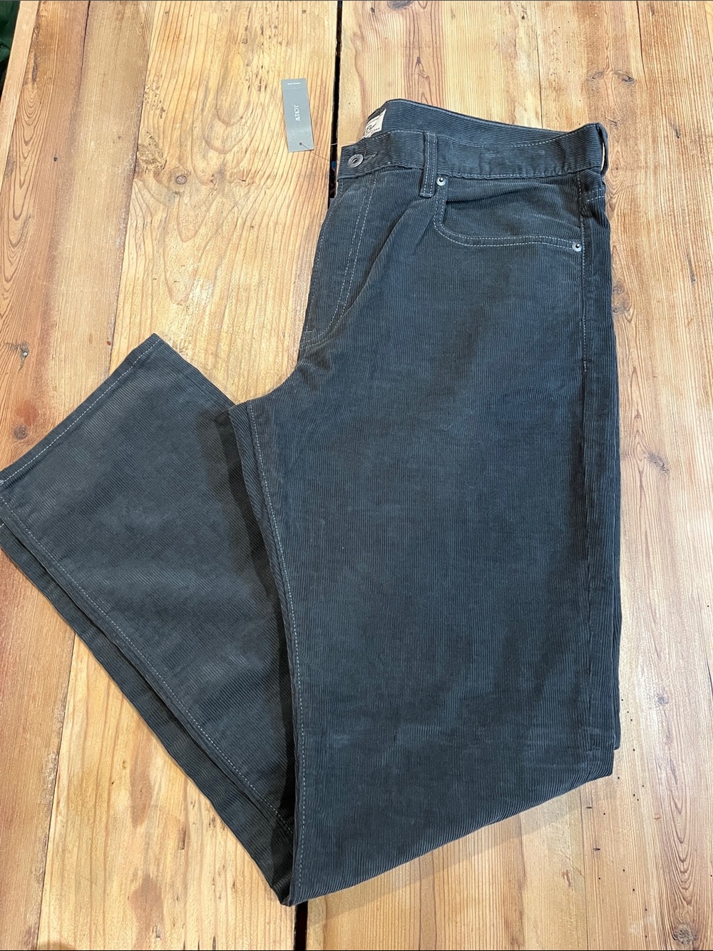 New! J CREW 36 x 32 Charcoal Straight Leg Pants in Stretch Corduroy 770